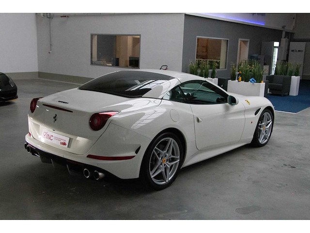Ferrari - 2014 - f 149 - california - personenauto - afbeelding 17 van  47