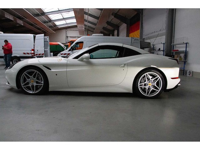 Ferrari - 2014 - f 149 - california - personenauto - afbeelding 22 van  47