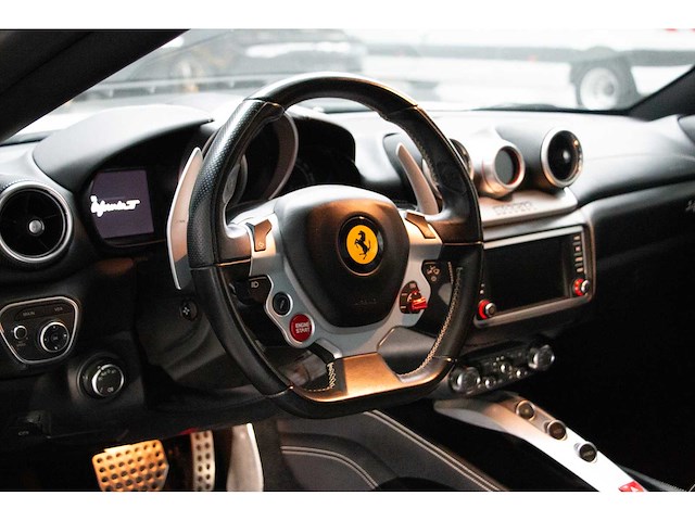 Ferrari - 2014 - f 149 - california - personenauto - afbeelding 23 van  47
