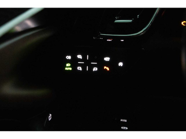 Ferrari - 2021 - roma - coupe - personenauto - afbeelding 26 van  35