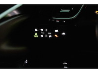 Ferrari - 2021 - roma - coupe - personenauto - afbeelding 26 van  35