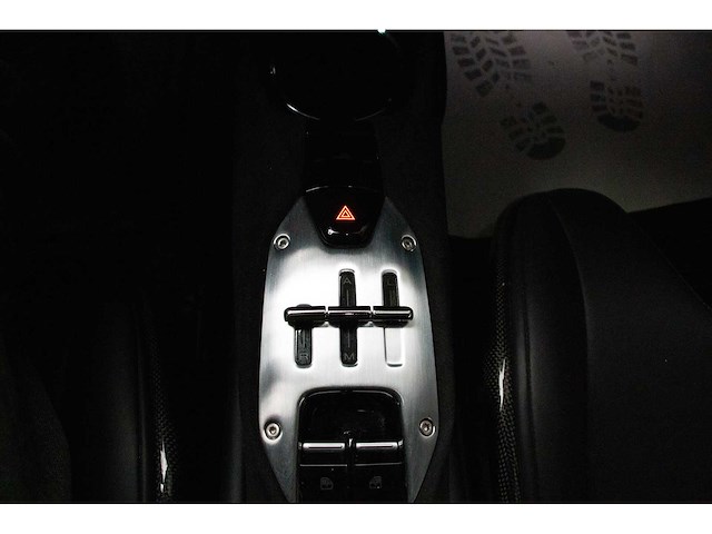 Ferrari - 2023 - 296 gtb - coupe - personenauto - afbeelding 33 van  52