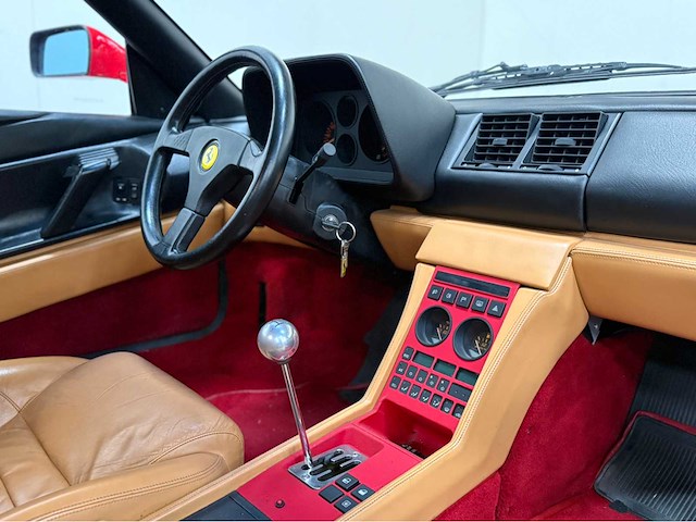 Ferrari - 348 - tb - v8 - personenauto - 1990 - afbeelding 6 van  35