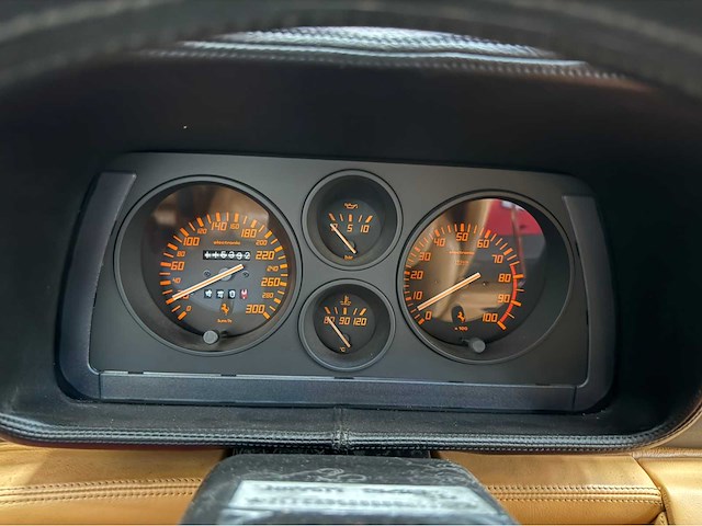 Ferrari - 348 - tb - v8 - personenauto - 1990 - afbeelding 10 van  35