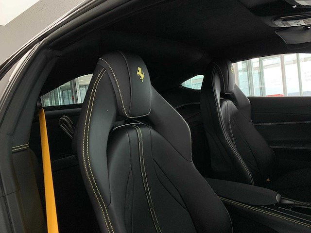 Ferrari - 812 - 6.5 v12 superfast. hele - g-631-hd - 2018 - afbeelding 8 van  20