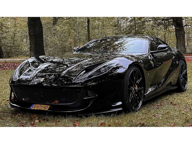 Ferrari - 812 - 6.5 v12 superfast. hele - g-631-hd - 2018 - afbeelding 16 van  20