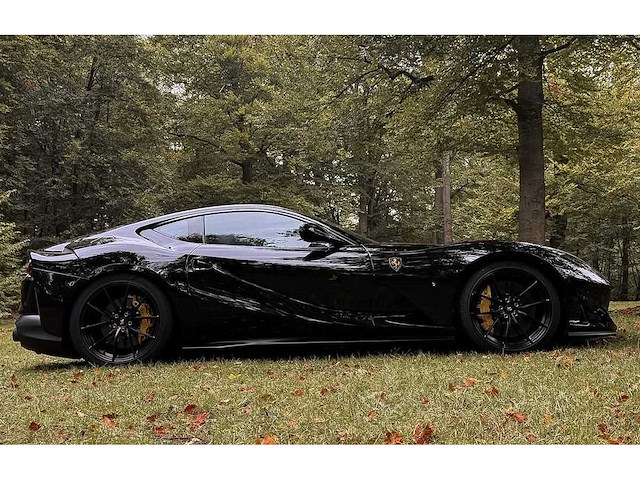 Ferrari - 812 - 6.5 v12 superfast. hele - g-631-hd - 2018 - afbeelding 17 van  20