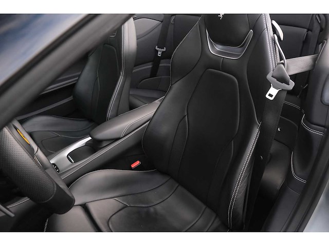 Ferrari - portofino - 3.9 v8 hele - car - 2018|tf-738-t|iaw - afbeelding 29 van  44