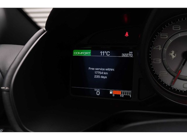 Ferrari - portofino - 3.9 v8 hele - car - 2018|tf-738-t|iaw - afbeelding 30 van  33