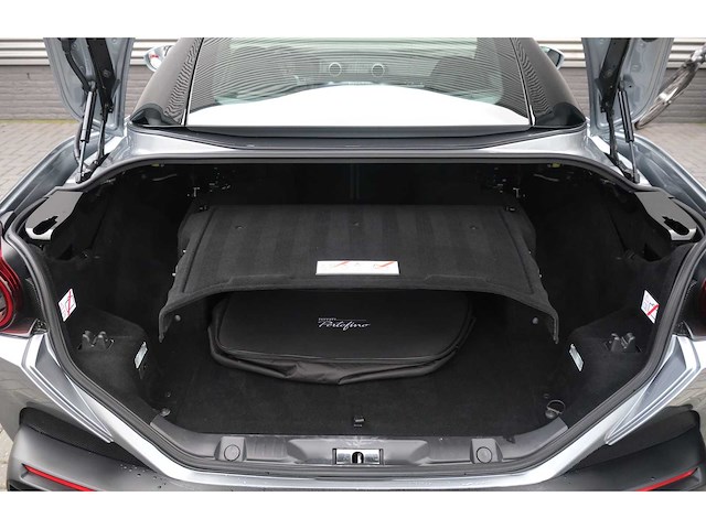 Ferrari - portofino - 3.9 v8 hele - car - 2018|tf-738-t|iaw - afbeelding 23 van  44