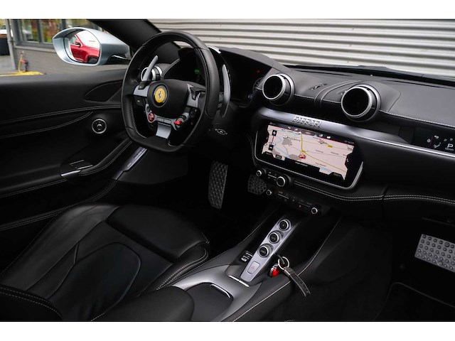 Ferrari - portofino - 3.9 v8 hele - car - 2018|tf-738-t|iaw - afbeelding 25 van  44