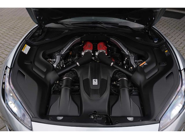 Ferrari - portofino - 3.9 v8 hele - car - 2018|tf-738-t|iaw - afbeelding 1 van  44