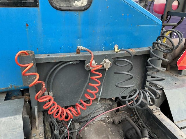 Ferrari - tt2516 - terminal trekker/tractor - afbeelding 12 van  13