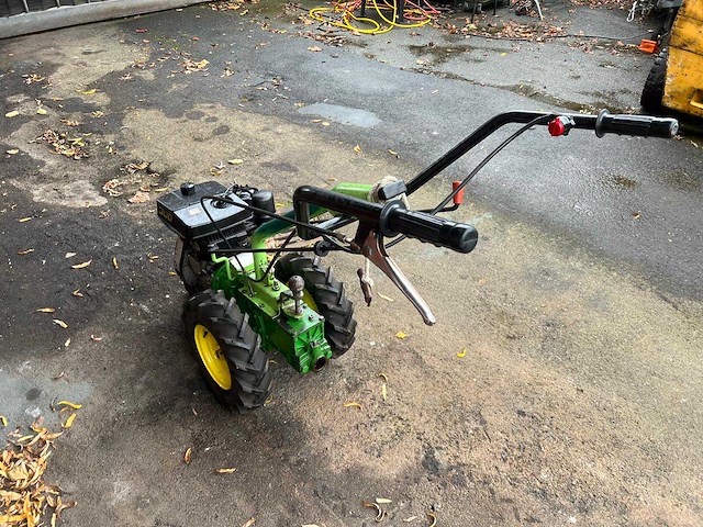 Ferrari 300 grondfrees - afbeelding 2 van  8