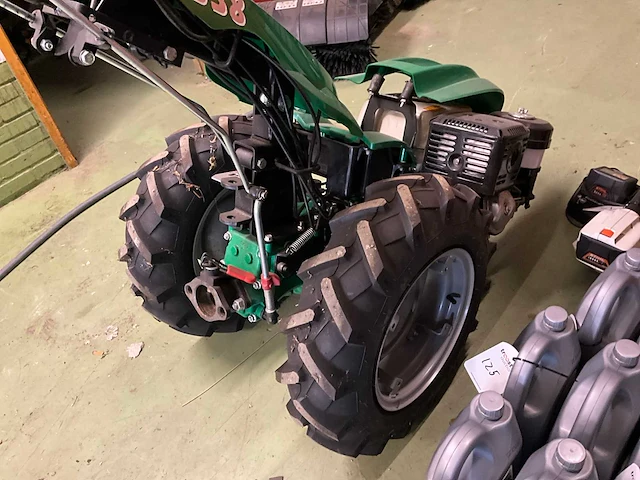 Ferrari 338 tweewielaangedreven landbouwtractor - afbeelding 5 van  9