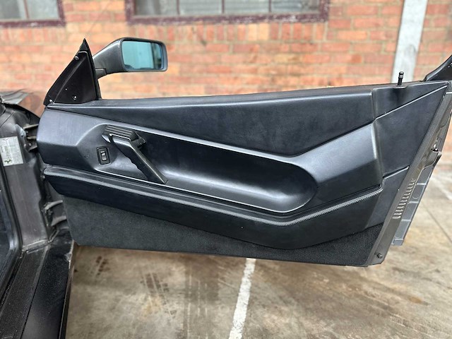 Ferrari 348 spider 3.4 v8 320pk 1993 (33.000 km) youngtimer - afbeelding 24 van  33