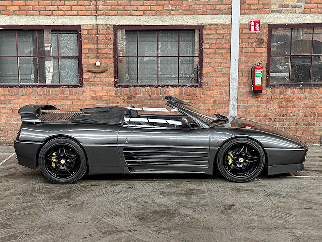 Ferrari 348 spider 3.4 v8 320pk 1993 (33.000 km) youngtimer - afbeelding 33 van  33