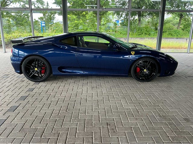 Ferrari 360 modena f1 | 3.6 v8 | 2003 | 400 pk | f1 transmissie | youngtimer - afbeelding 21 van  28