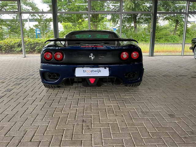 Ferrari 360 modena f1 | 3.6 v8 | 2003 | 400 pk | f1 transmissie | youngtimer - afbeelding 25 van  28