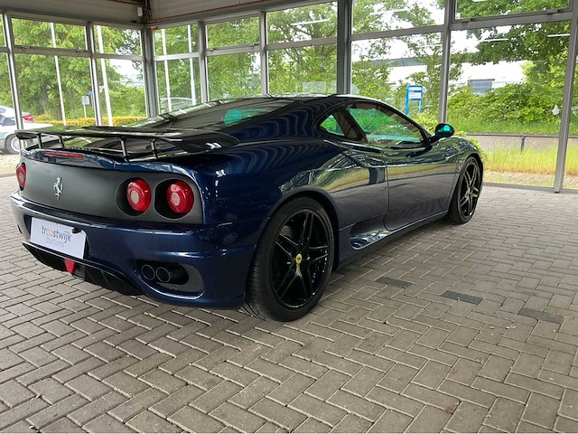 Ferrari 360 modena f1 | 3.6 v8 | 2003 | 400 pk | f1 transmissie | youngtimer - afbeelding 26 van  28