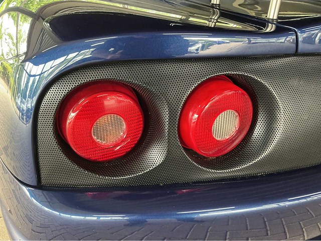 Ferrari 360 modena f1 | 3.6 v8 | 2003 | 400 pk | f1 transmissie | youngtimer - afbeelding 1 van  36