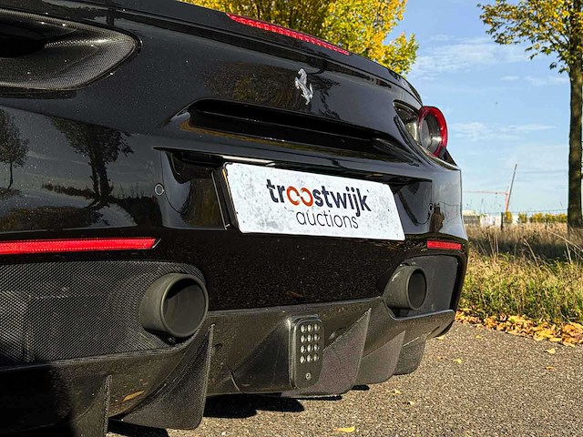 Ferrari 488 spider hele 3.9 v8 -full carbon- 670pk 2018 - afbeelding 3 van  59