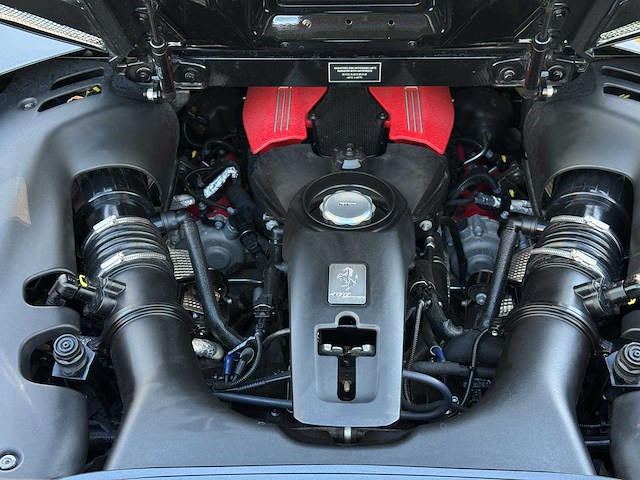 Ferrari 488 spider hele 3.9 v8 -full carbon- 670pk 2018 - afbeelding 11 van  49