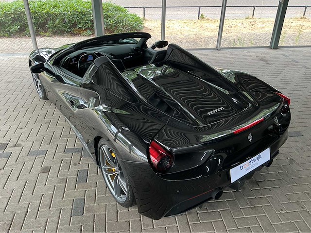 Ferrari 488 spider hele | 3.9 v8 biturbo | 2018 | 670 hp | full carbon | power15 to 05/2027 | gfg-98-p | 39.000 km | marge auto - afbeelding 11 van  51