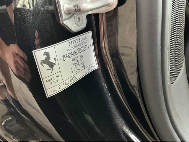 Ferrari 488 spider hele | 3.9 v8 biturbo | 2018 | 670 hp | full carbon | power15 to 05/2027 | gfg-98-p | 39.000 km | marge auto - afbeelding 35 van  51