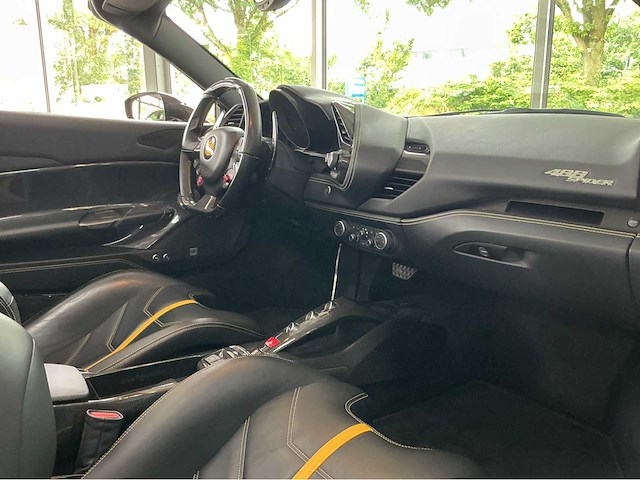 Ferrari 488 spider hele | 3.9 v8 biturbo | 2018 | 670 hp | full carbon | power15 to 05/2027 | gfg-98-p | 39.000 km | marge auto - afbeelding 40 van  51