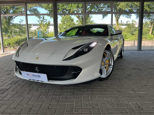 Ferrari 812 superfast | 6.5 v12 | 2018 | 800 pk | front lift | 23.000 km | btw auto - afbeelding 1 van  49