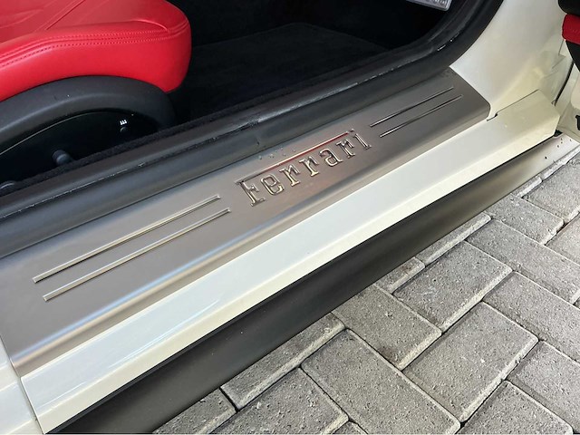 Ferrari 812 superfast | 6.5 v12 | 2018 | 800 pk | front lift | 23.000 km | btw auto - afbeelding 25 van  49