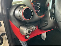 Ferrari 812 superfast | 6.5 v12 | 2018 | 800 pk | front lift | 23.000 km | btw auto - afbeelding 39 van  49