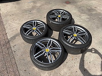 Ferrari ff velg - afbeelding 1 van  14