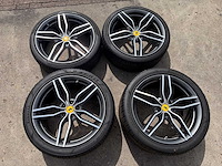 Ferrari ff velg - afbeelding 8 van  14