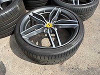 Ferrari ff velg - afbeelding 13 van  14