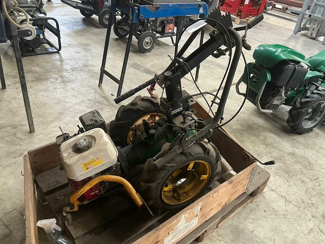 Ferrari mc320 gx320 1 assige tractor onderdeel - afbeelding 1 van  7