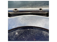 Ferretti 920 side mount front glass panel with opening porthole - 420407 - afbeelding 7 van  8