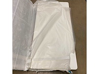 Ferretti f780 white flybridge table grp - 395584 - afbeelding 1 van  3