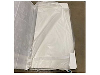 Ferretti f780 white flybridge table grp - 395584 - afbeelding 2 van  3