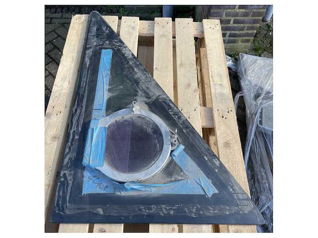 Ferretti nemo 920 hull glass insert with opening porthole sc09 sx porthole d250 c/s 5c - afbeelding 2 van  7