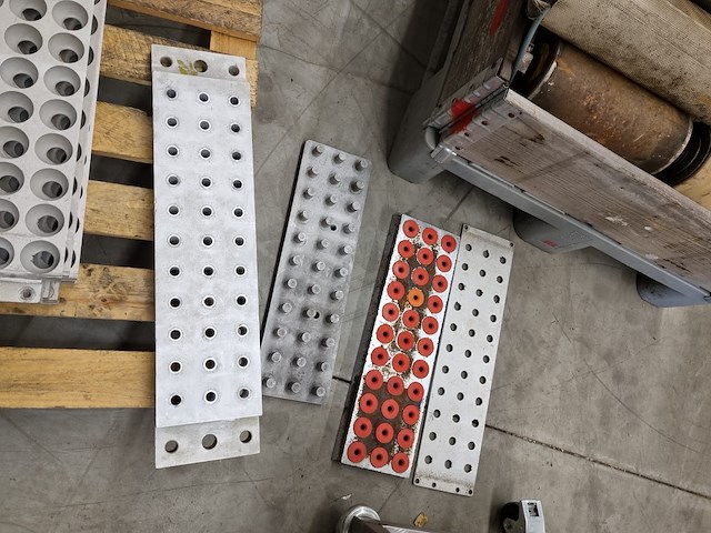 Ferrum - afbeelding 2 van  7