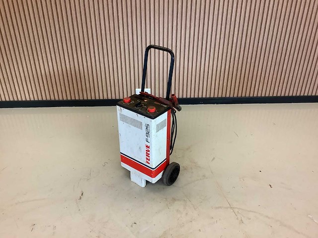 Ferve f-925 starthulp/acculader - afbeelding 1 van  12