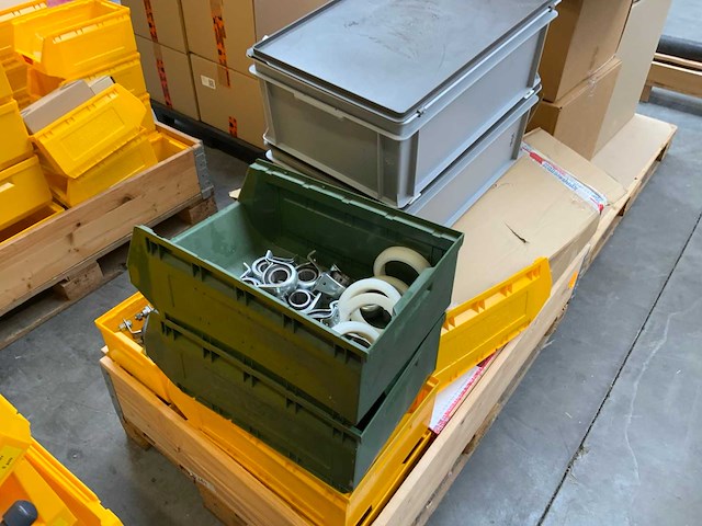 Festo - benteler - pro cleanroom - masévon complete voorraad spareparts eyrise bv (15 pallets) - afbeelding 10 van  42
