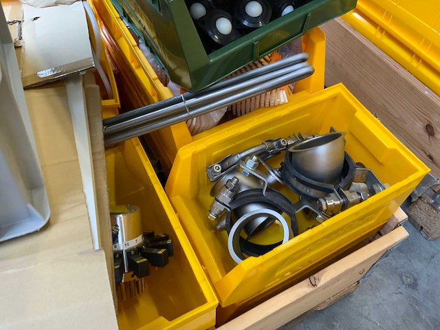 Festo - benteler - pro cleanroom - masévon complete voorraad spareparts eyrise bv (15 pallets) - afbeelding 32 van  42