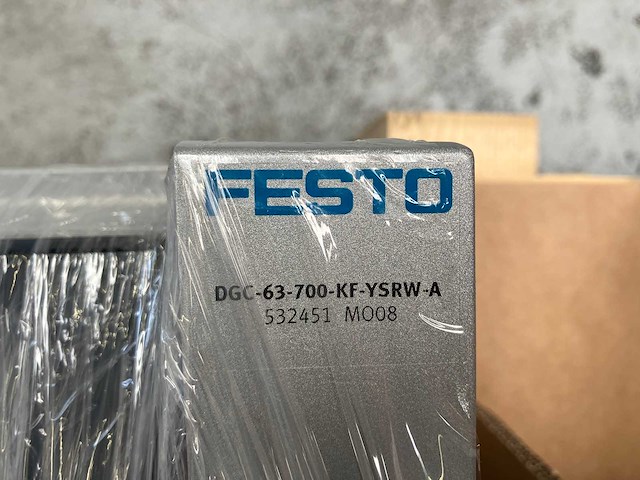 Festo - dgc-63-700-kf-ysrw-a - lineaire aandrijfing 1x - afbeelding 5 van  5