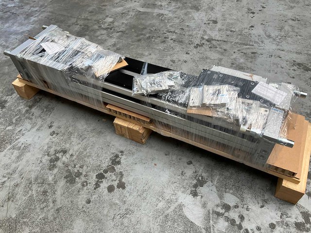 Festo - dgc-63-800-kf-ysrw-a - various pneumatic tools - afbeelding 12 van  12