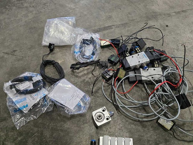 Festo - mha2-ms1h-5/2-2 + mhp2-pr4-5 - pneumatische onderdelen - afbeelding 6 van  7