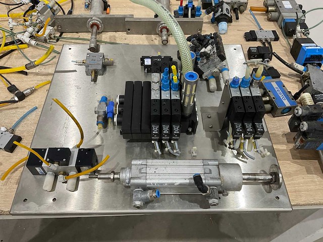 Festo - partij perslucht materiaal - afbeelding 8 van  9