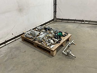 Festo - pneumatische onderdelen - afbeelding 4 van  7